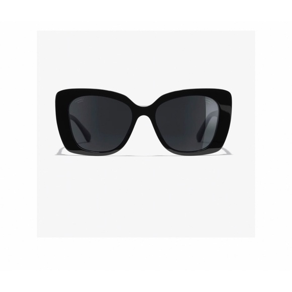 Chanel Sunglasses. main image 5